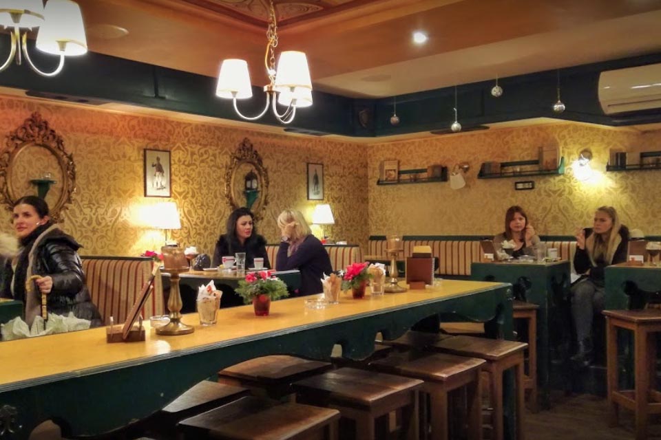 King's Caffe Coffee & Pub