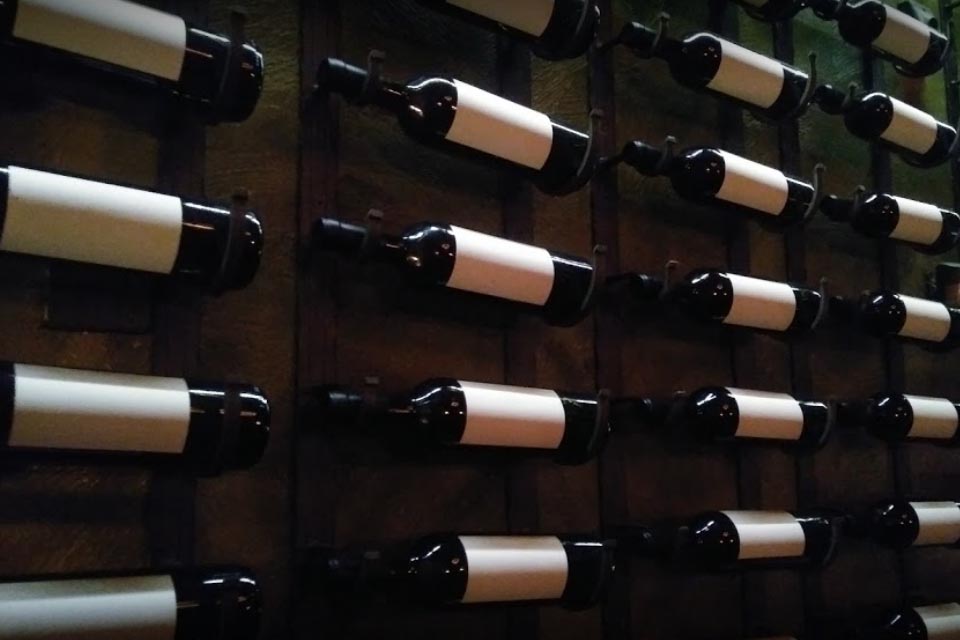 Wine&Coffee Bar - Kod Zajca