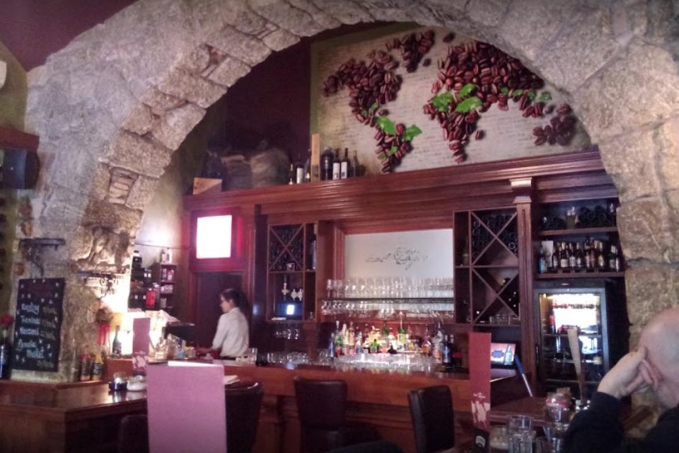 Wine&Coffee Bar - Kod Zajca